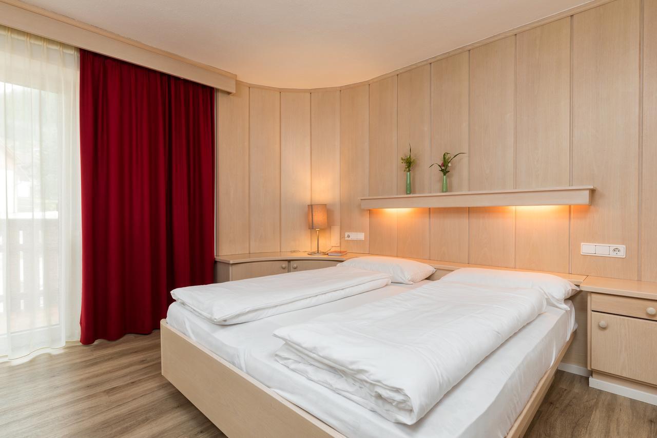 Hotel Christian Corvara Exteriér fotografie