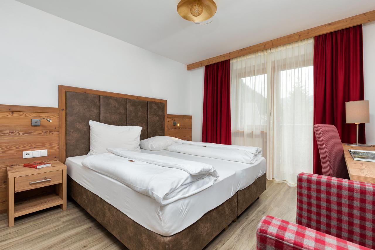 Hotel Christian Corvara Exteriér fotografie